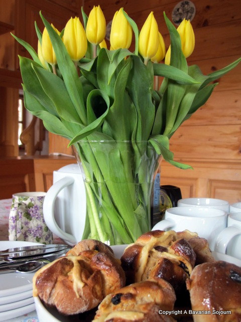 hot cross buns bavaria