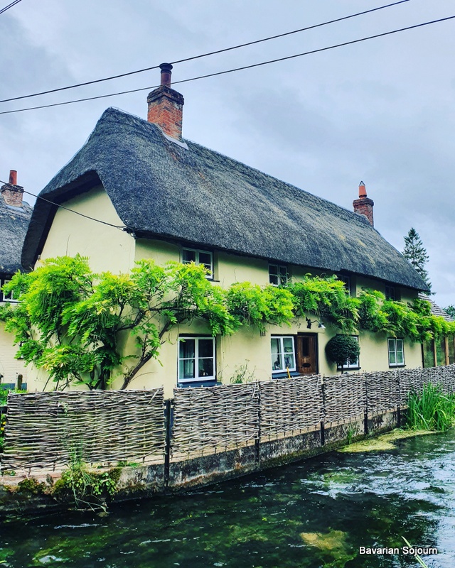 english cottage 